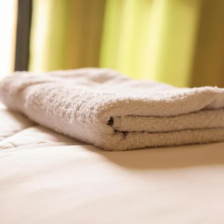 Haka Pensionat Golem (Tirana)