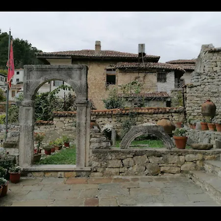 Haka 3* Golem (Tirana)