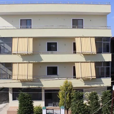 Haka Golem (Tirana)